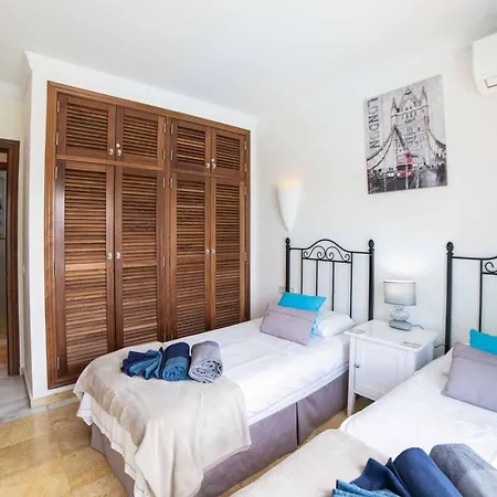 Casa Jenny וילה